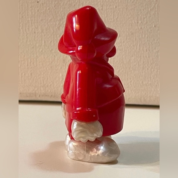 Hot Wheels Advent Calendar Santa's Red & White Elf Plastic Figure, 2 3/8 - Picture 2 of 7